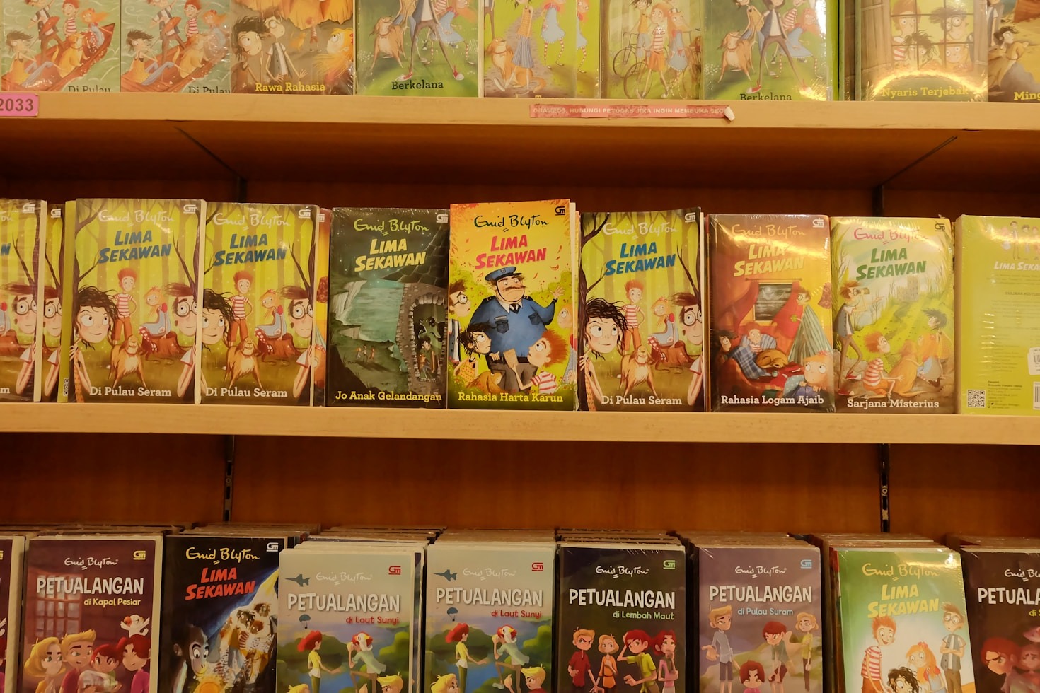 The Power of Storytelling in Jenanne’s Works